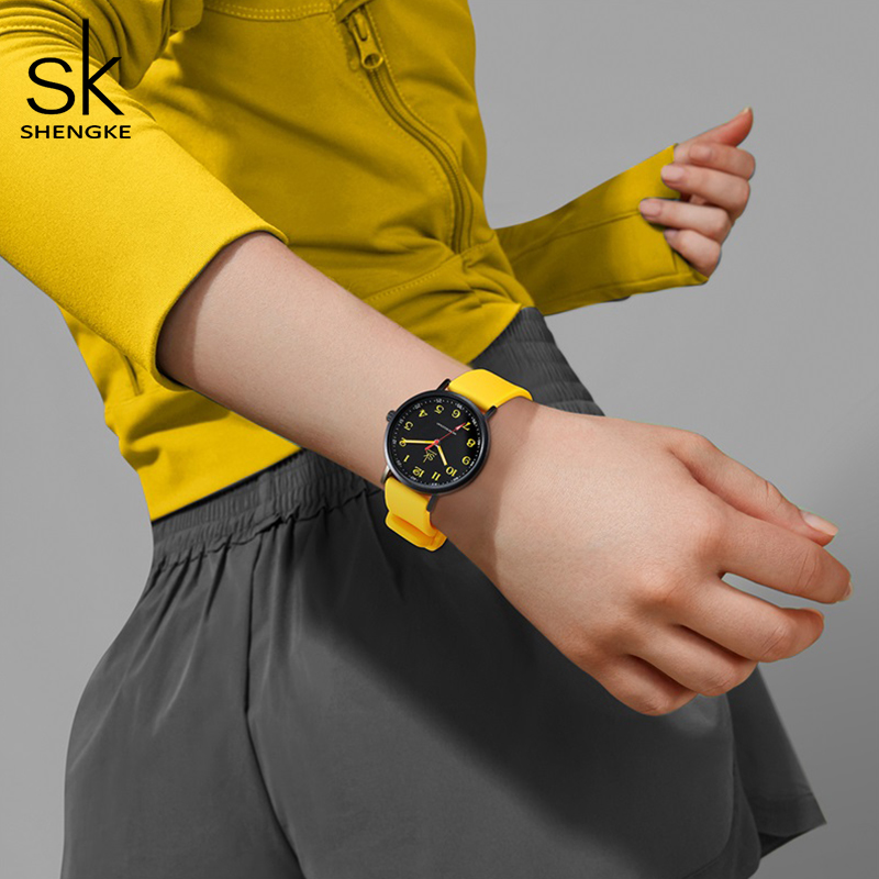 Shengke-女性用シリコンストラップ腕時計,クォーツ腕時 - Sport Loop Strap のレビューと価格